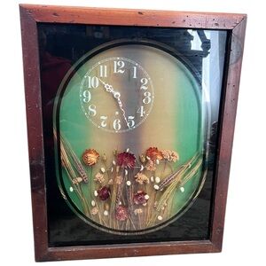 Vintage 1970's Shadow Box Clock W/ Dried Flowers Wood Frame Glass 21”x17” Tested